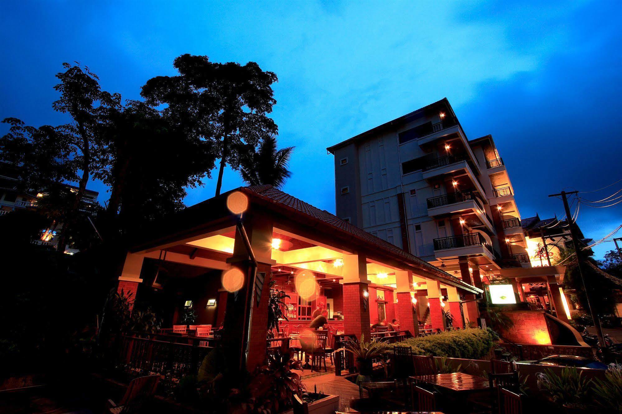 Sun Hill Hotel - SHA Plus Patong Exterior foto